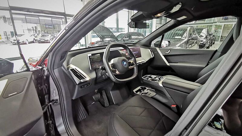 BMW IX 50 MSport, Luftfede. ,Integral-Lenk. ,AHK, Prof.