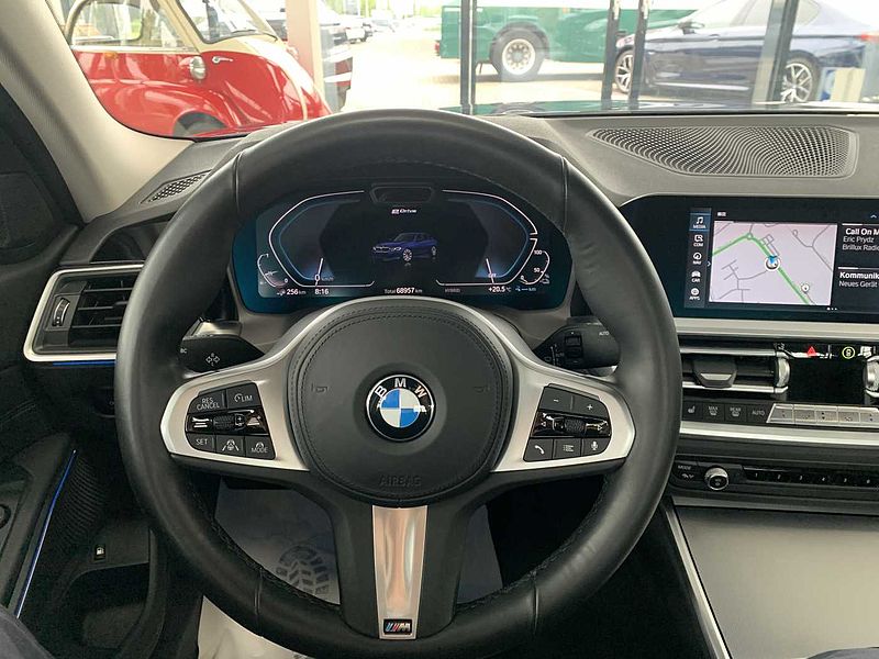 BMW 330e Advantage HUD | LiveCo. Prof. | Driv. Prof.