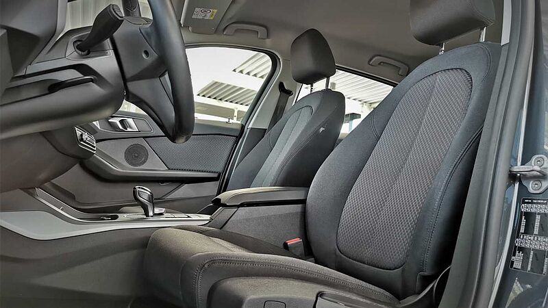 BMW 118d Aut. Advantage LED | LiveCo. + | DAB | SHZ