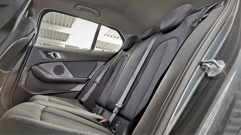 BMW 118d Aut. Advantage LED | LiveCo. + | DAB | SHZ