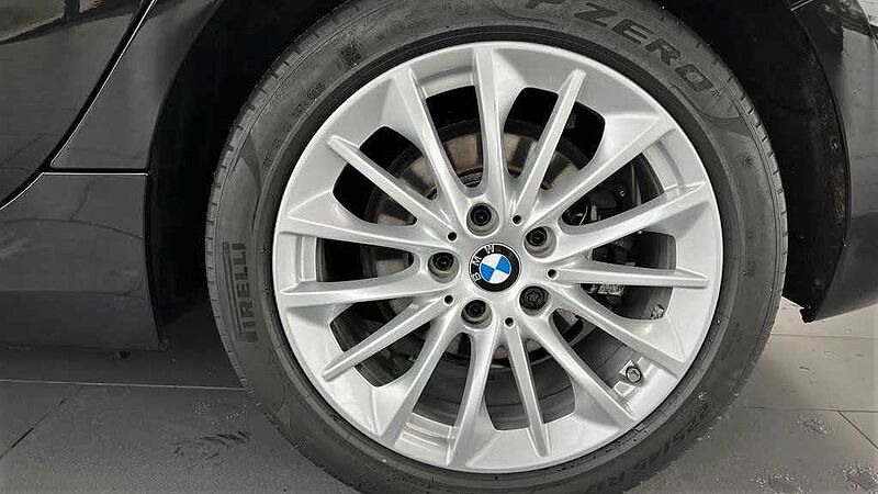 BMW 118i Sport Line Aut. ACC | LED | R. Cam.