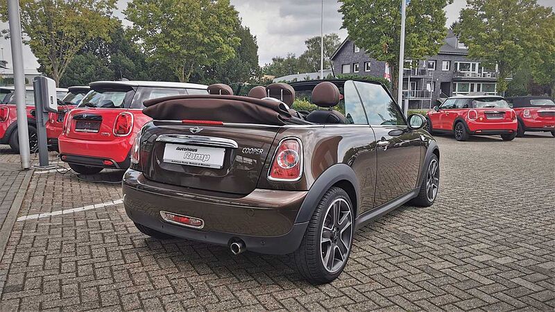 MINI Cooper Cabrio Hot Chocolate Edition, Chili