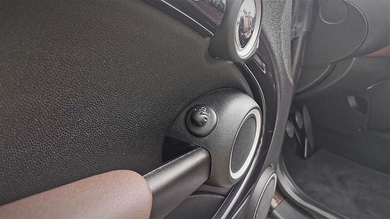 MINI Cooper Cabrio Hot Chocolate Edition, Chili