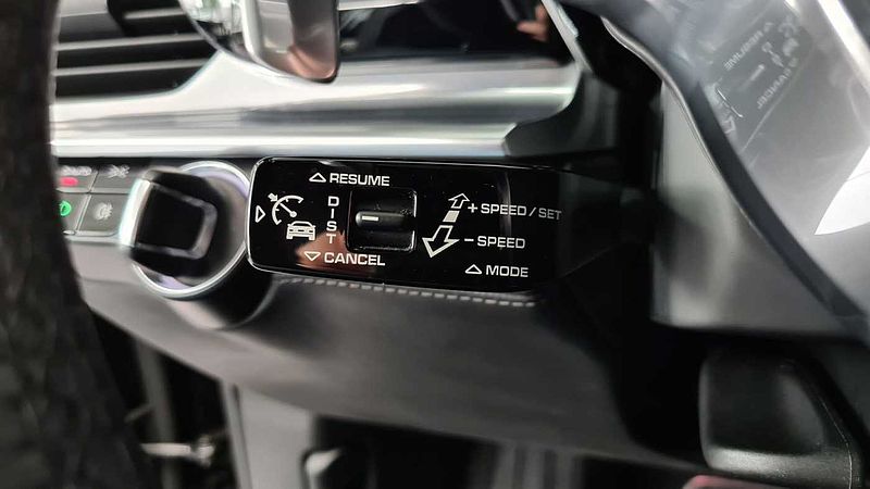 Porsche Panamera 4 E-Hybrid | ACC | BOSE | LED