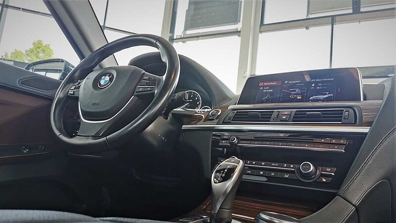 BMW 640i SHZ|PDC|NAV