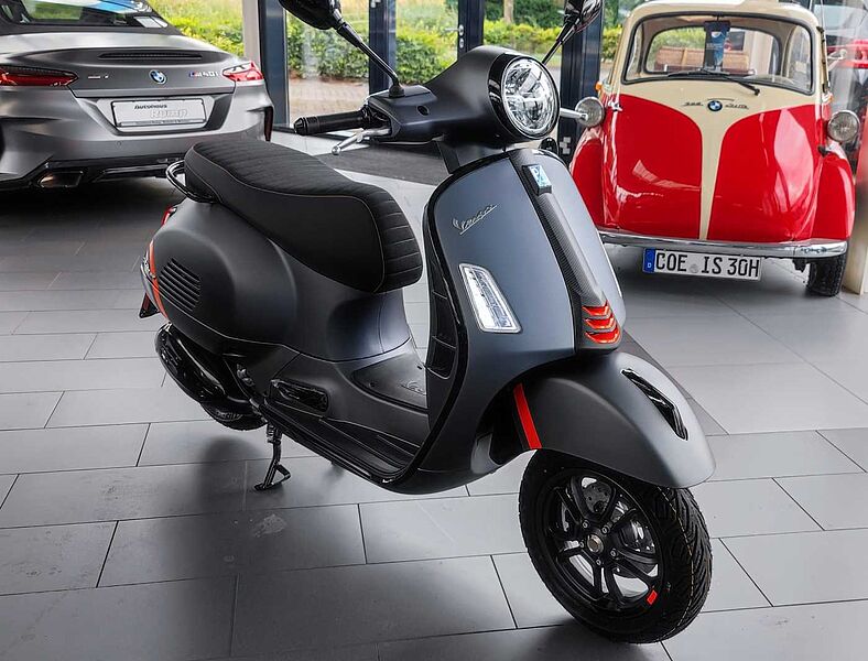 Vespa GTS 300 Super Sport *grau matt*