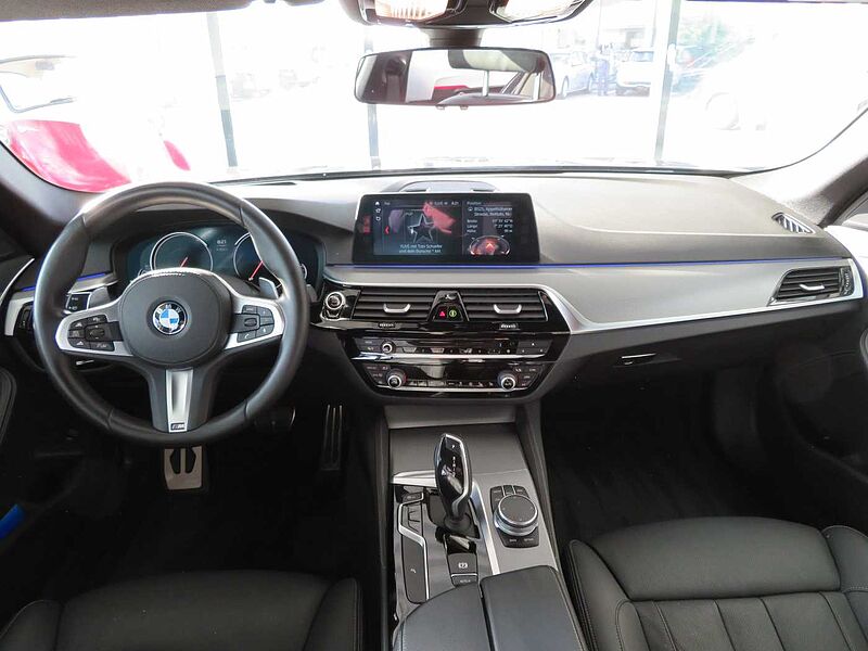 BMW 530d xDrive Touring Aut. M Sport ,HUD, Navi. Prof, PDC, AHK