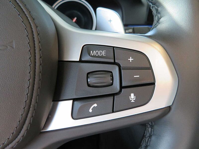 BMW 530d xDrive Touring Aut. M Sport ,HUD, Navi. Prof, PDC, AHK