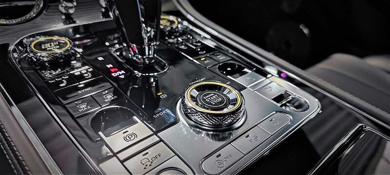 Bentley Continental GT Speed, W12, schwarz/schwarz, voll