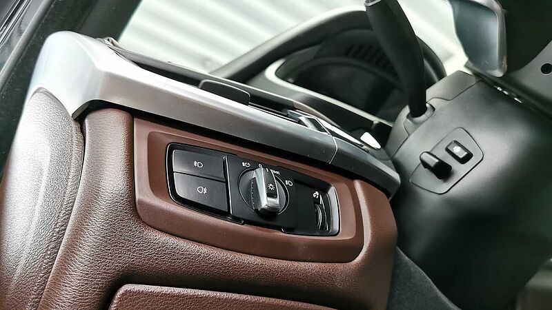 BMW X5 M50d Voll