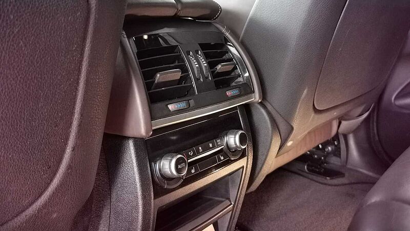 BMW X5 M50d Voll