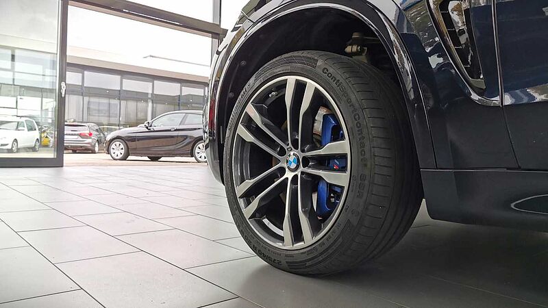 BMW X5 M50d Voll