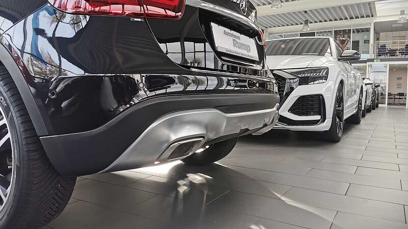 Mercedes-Benz GLA 180 Urban AHK | DAB | RFK